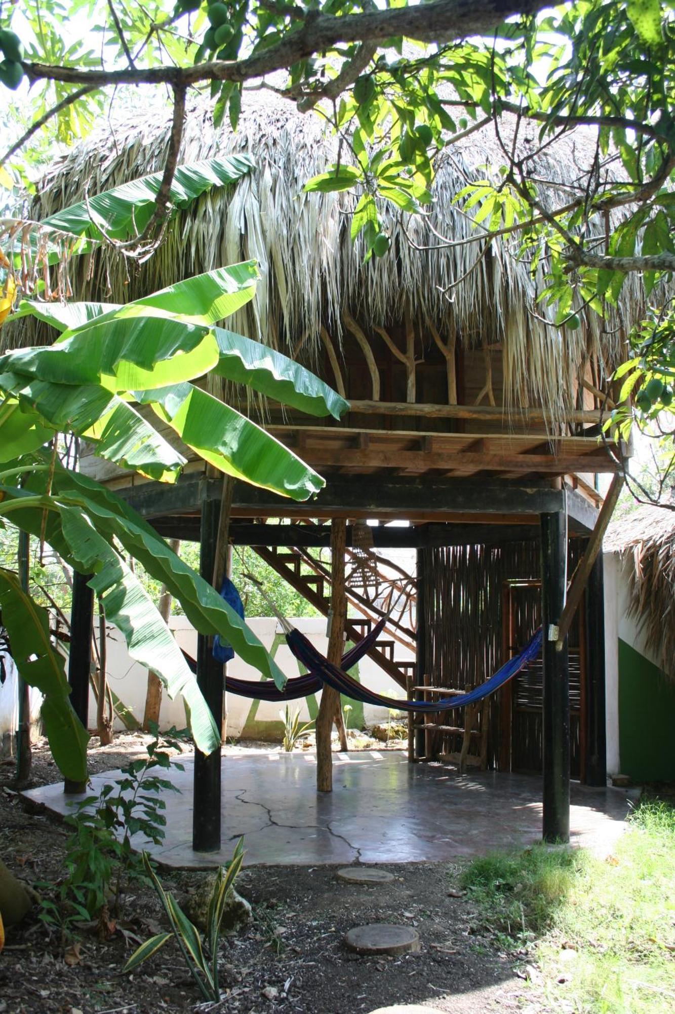 Hostel Nugeku Rincon Exterior photo